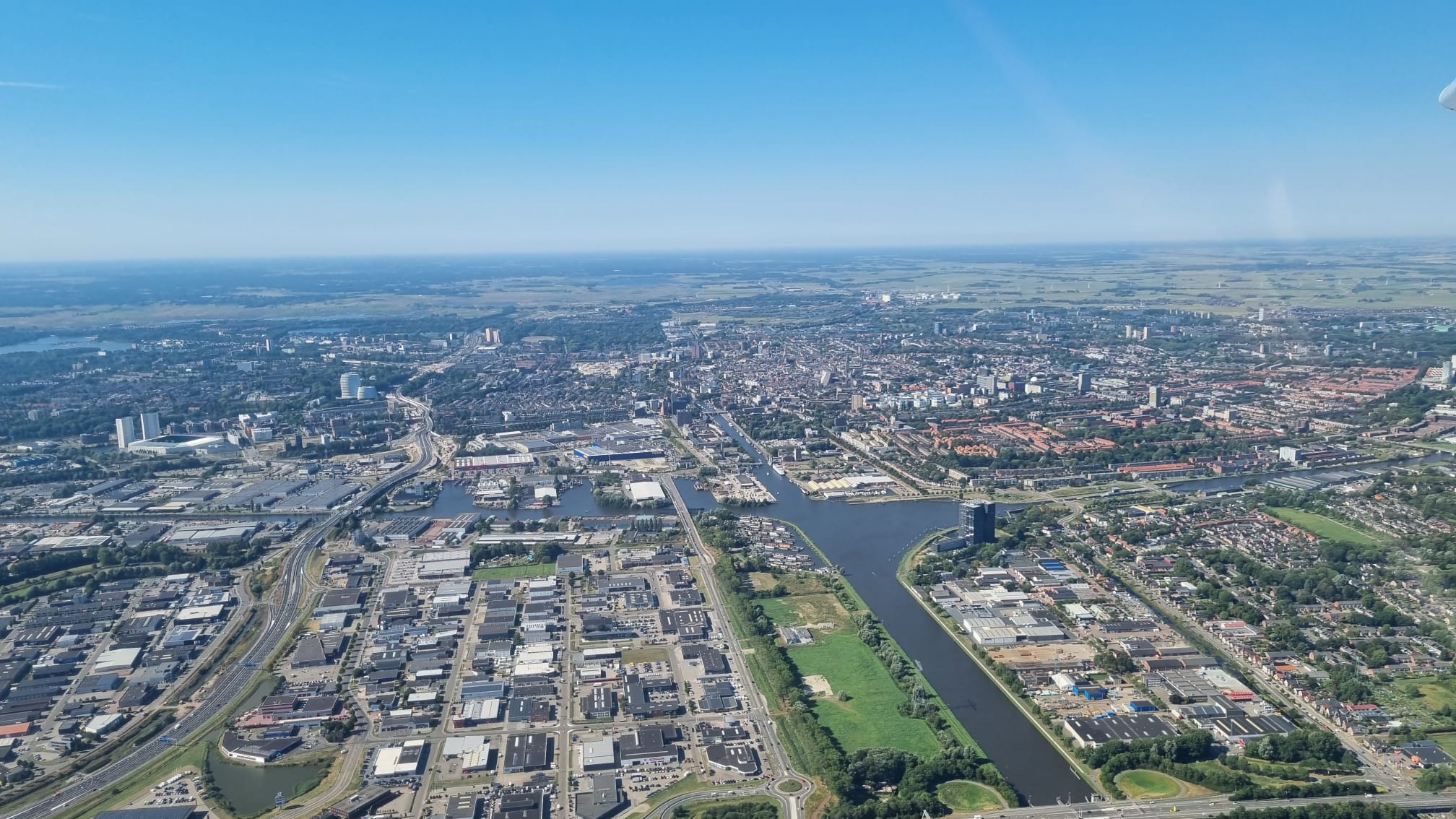 Groningen vanuit de lucht (foto 3 september)